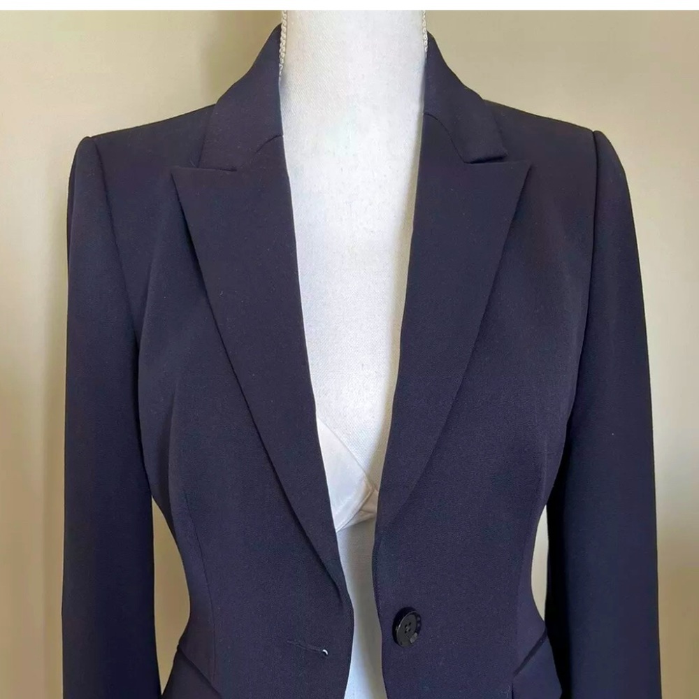 Women’s Express Design Studio blazer/suit jacket, Navy, Size 6